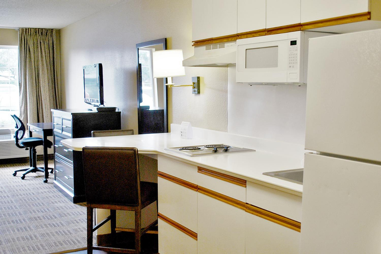 Dining Room 14