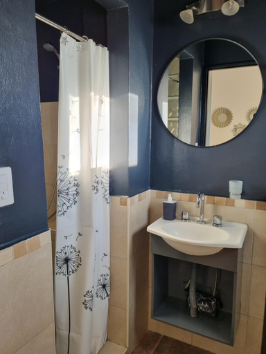 Bathroom, STUDIO 8CERRO 4Pax en la mejor zona de Cordoba Arg, Capital