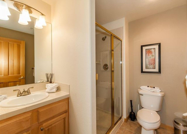 Bathroom 1, Gateway by Summit County Mountain Retreats, Summit