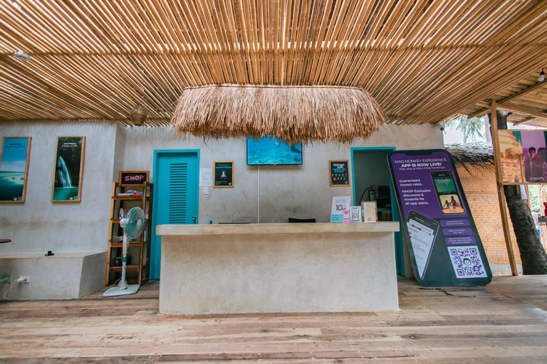 Public Area 4, Mad Monkey Hostel Nacpan Beach, El Nido