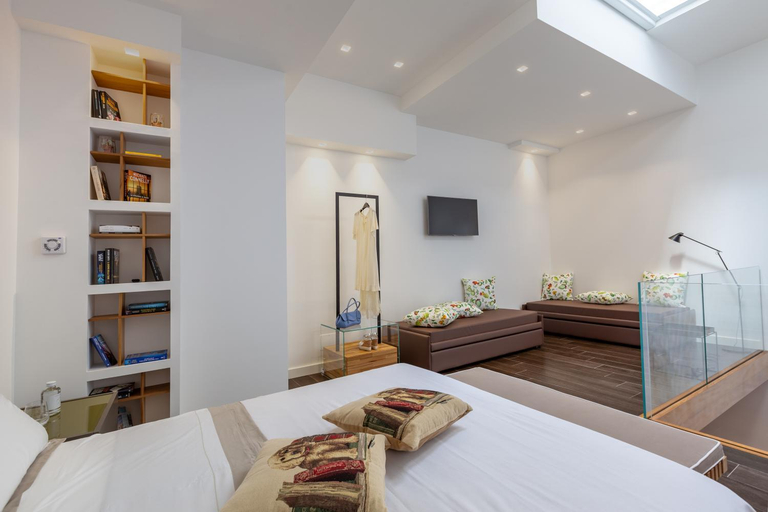 Bedroom 2, Qui Vicino boutique rooms and suites, Trapani