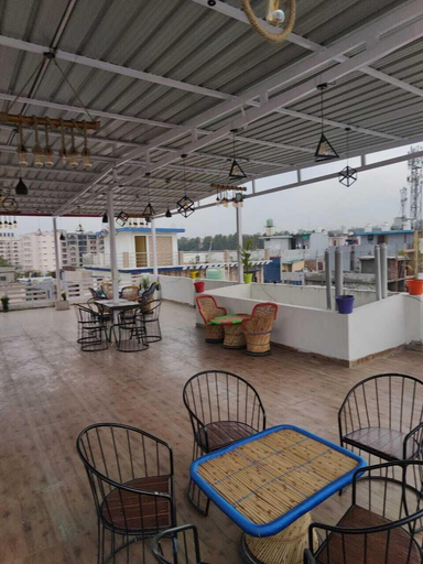 Food & Drinks 5, Chaudhary Guest House, Dehradun