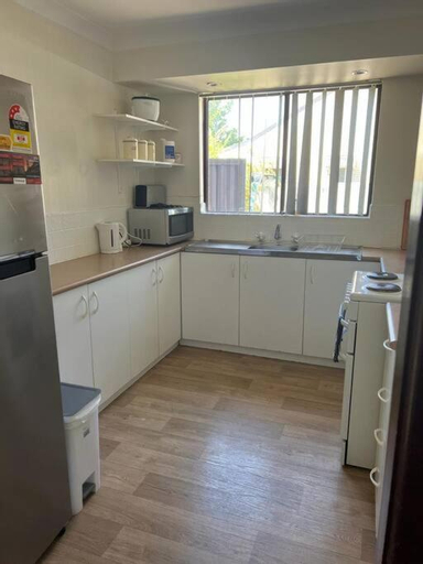 Dining Room 5, Piccadilly Accommodation, Kalgoorlie/Boulder