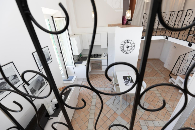 Others 5, Anco Marzio House, Roma
