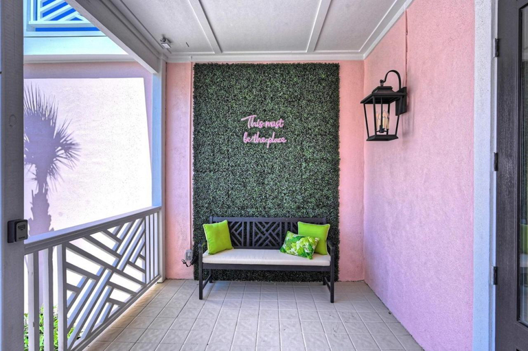 Others 3, Room 5 Oleander Hotel Downtown Galveston Hotel Near Cruise Terminal & Beach, Galveston