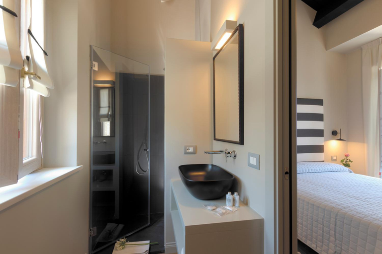 Bedroom 2, Diecidodici BoutiqueRooms, Ancona