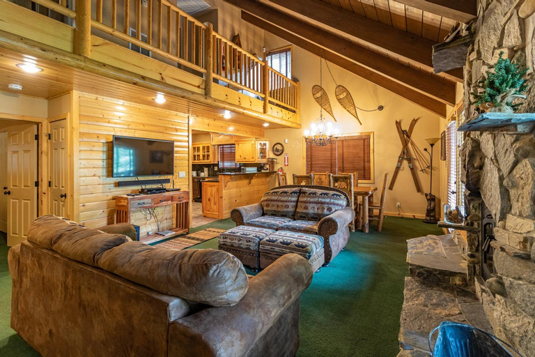 Others 4, Yosemite Silvertip Lodge, Mariposa