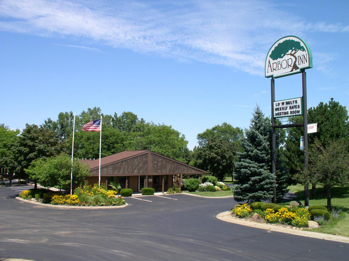Others 4, Arbor Inn of Historic Marshall, Calhoun