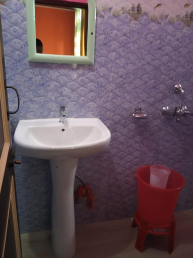 Bathroom 4, VAMOOSE CHAMLING, Darjiling