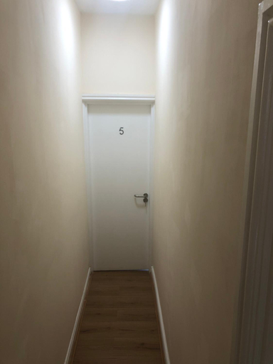 Others 5, Smeaton serviced Accommodation, Sefton