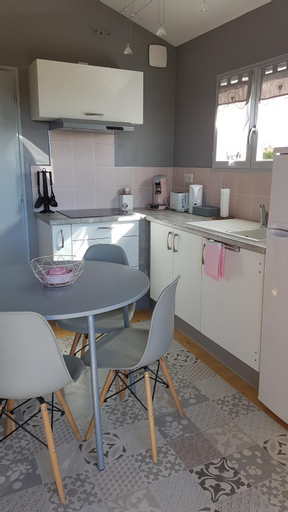 Dining Room 17