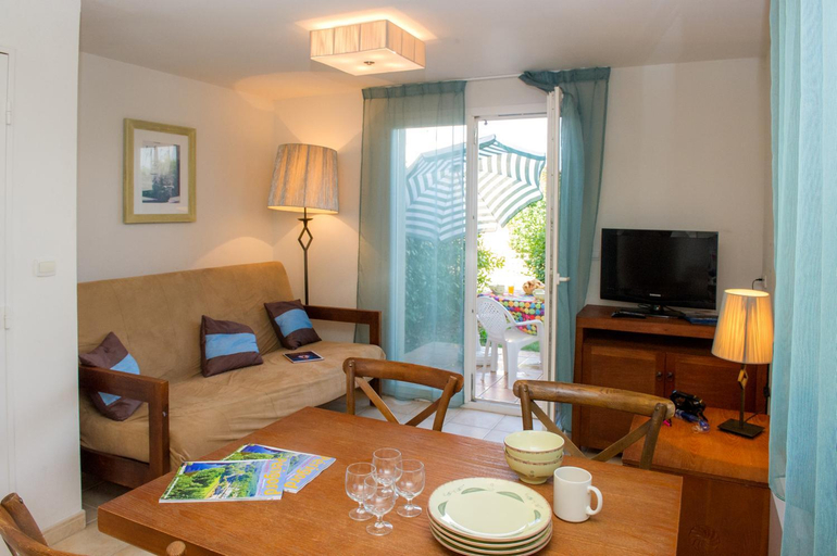 Others 4, Residence Goelia Le Hameau de la Vezere, Dordogne