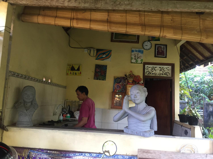 Others 4, Kenari House, Gianyar
