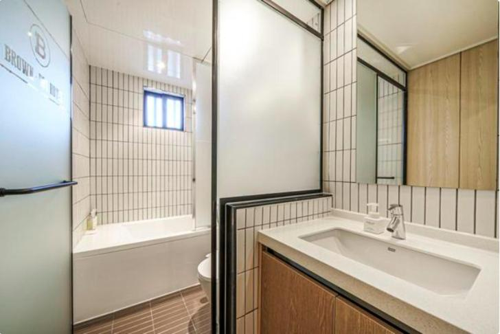 Bathroom, Brown Dot Hotel Yeonsan, Yeonje