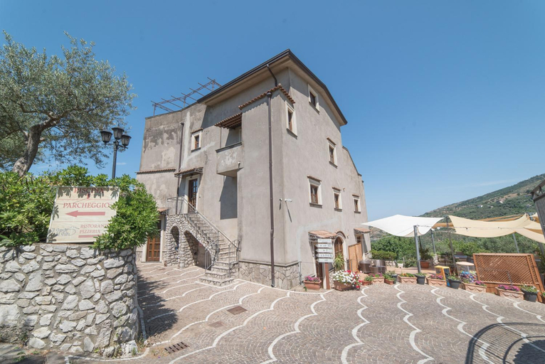 Exterior view, Il Casale del Golfo, Napoli