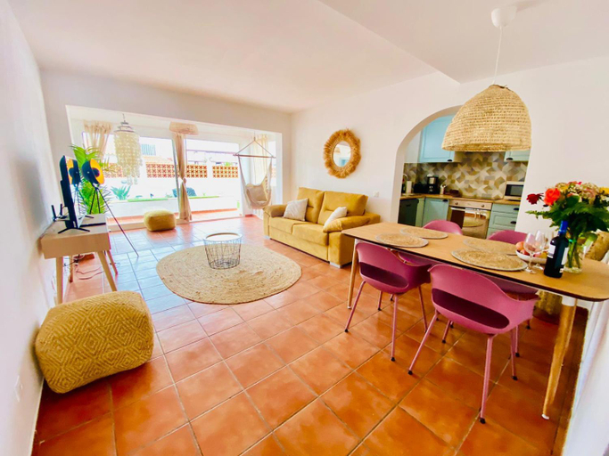 Guestroom, Golden Wave Surf Villa, Las Palmas
