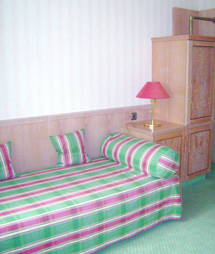 Bedroom 3, Schaperkrug, Celle