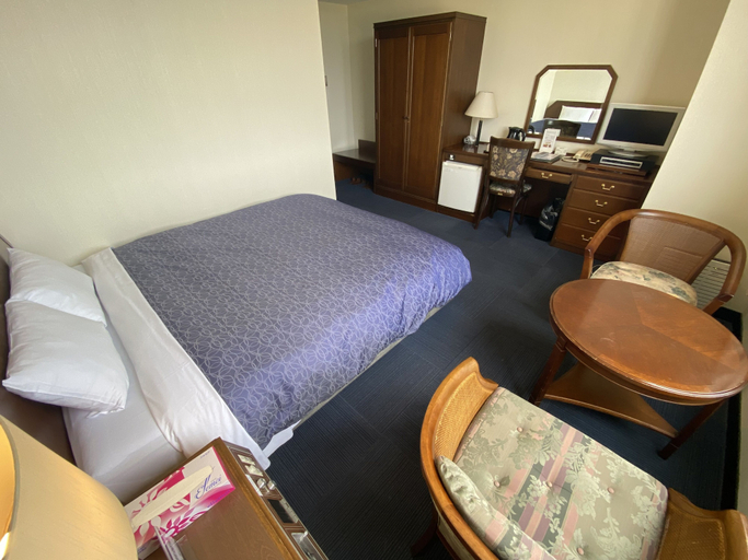 Bedroom 2, Inuyama City Hotel, Inuyama