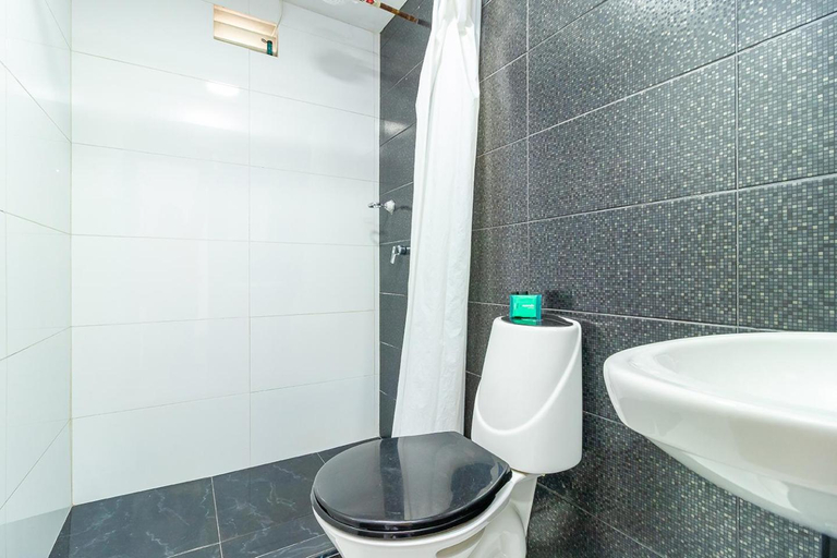 Bathroom 4, Hotel Bogota Alpes Polo Club, Santafé de Bogotá