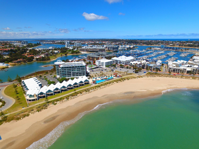 Others 5, Sea Side Villa 10.1, Mandurah
