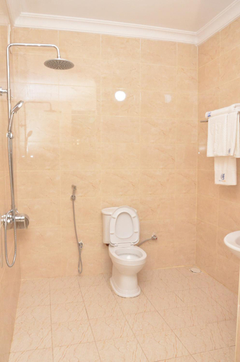 Bathroom 4, Nefaland Hotel, Kinondoni