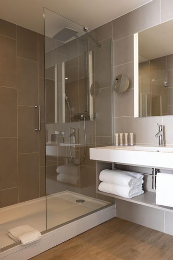 Bathroom 3