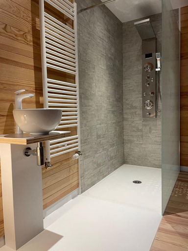 Others 5, L'ecolodge de Laeti, Meurthe-et-Moselle
