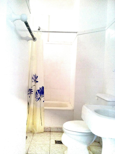 Bathroom, Hosteria Almirante Brown, General Pueyrredón