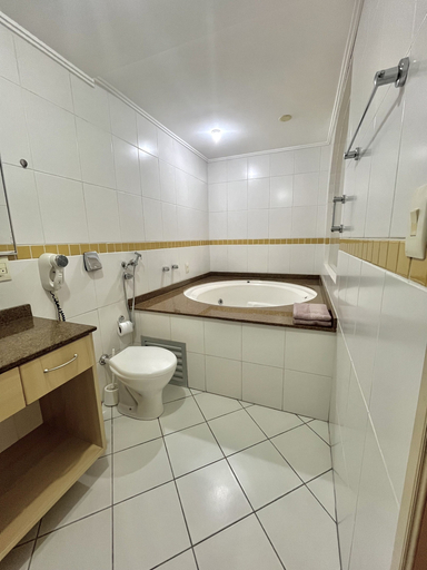 Bathroom 3, Saint Sebastian Flat 602Duplex no Centro, Jaraguá do Sul