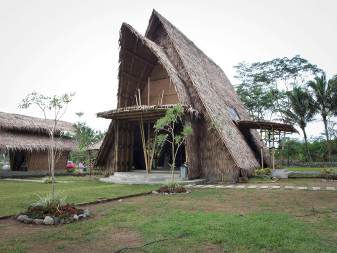 Exterior & Views 5, Standard Twin Room 06, Magelang