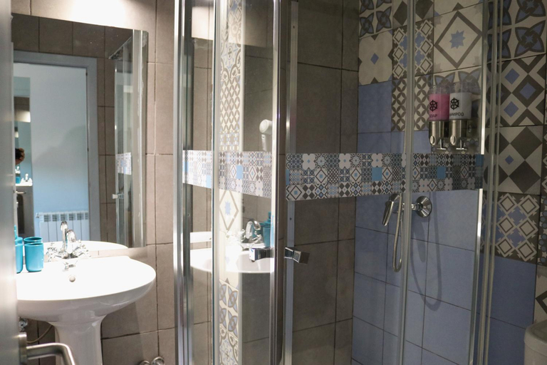 Bathroom 2, Oportocean Suites, Matosinhos