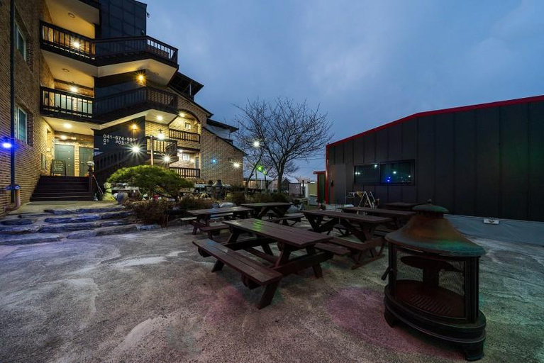 Exterior & Views 1, Taean Hakampo Sunrise Pension, Taean