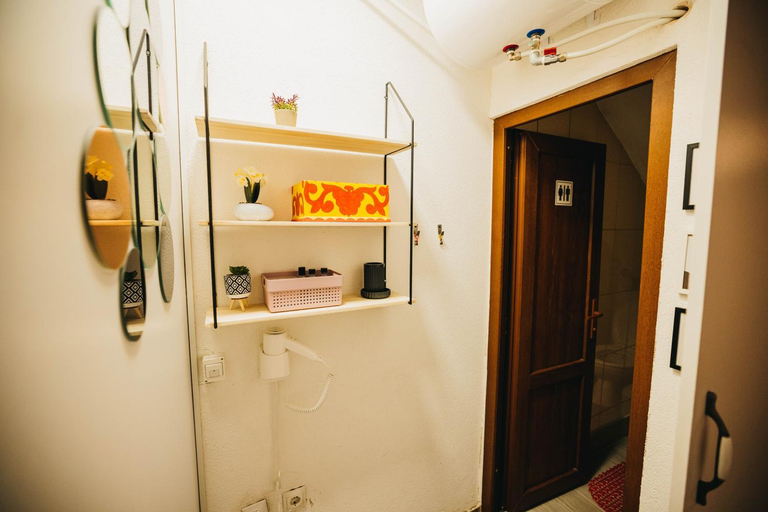 Bathroom, Plis Room - Old Bazaar, Peć