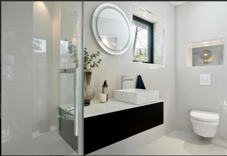Bathroom 3, Funkis Villa med Panorama Utsikt sjekk inn 24h, Sandefjord