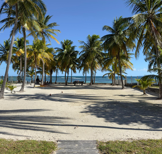 Beach 5, Le cottage de castaing sur plage privee, Sainte-Anne