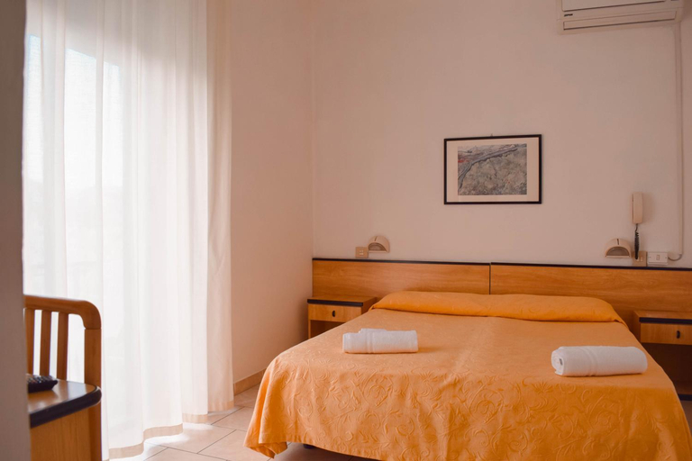 Bedroom 3, Hotel Admiral, Ravenna