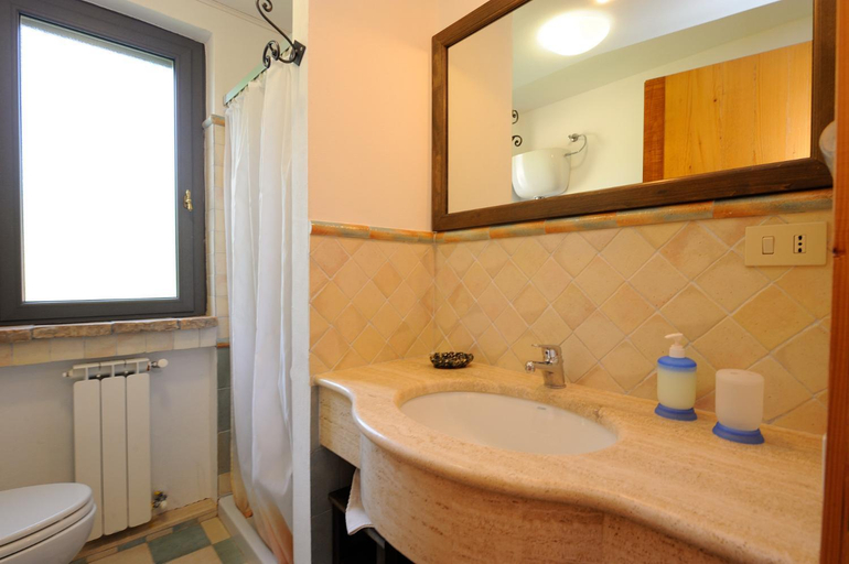 Bathroom 4, Agriturismo La Torriola, Perugia