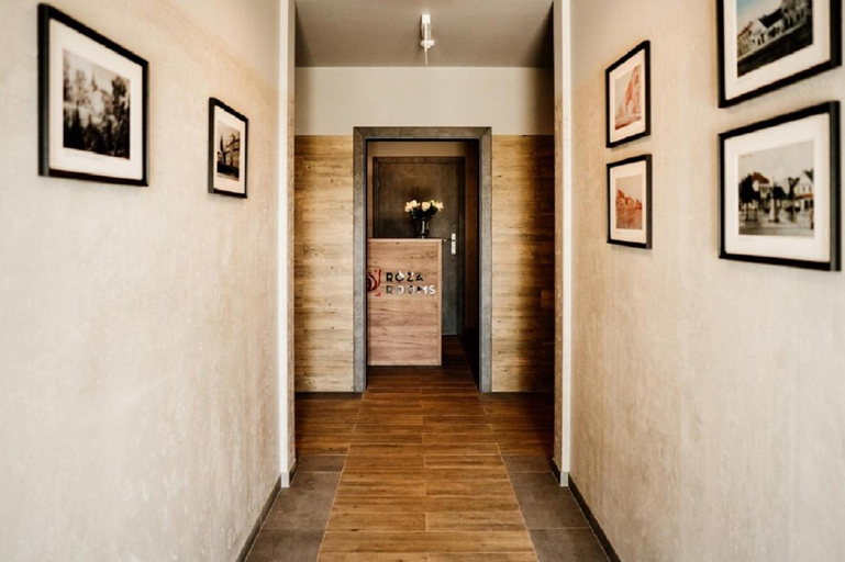 Others 5, Roza Rooms, Chrzanów