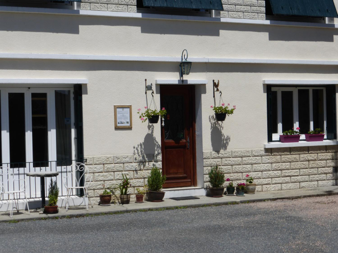 Exterior & Views 1, L'Hirondelle Chambres d'Hotes, Haute-Vienne