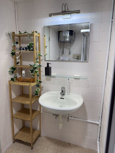 Bathroom 4, Susan's BNB, Taipei City