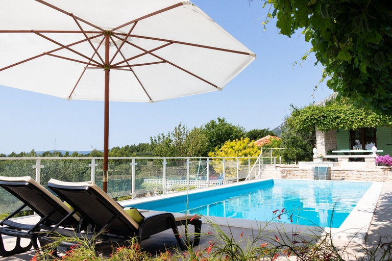 Sport & Beauty 5, Three Holiday Homes - H1 Azur, Orebić
