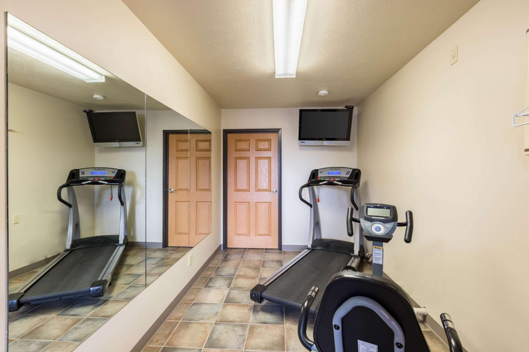 Others 4, Harmony Inn & Suites, Cherry