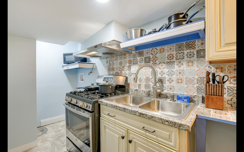 Others 2, Splendid Cheerful 2-bedroom residential, Prince George's
