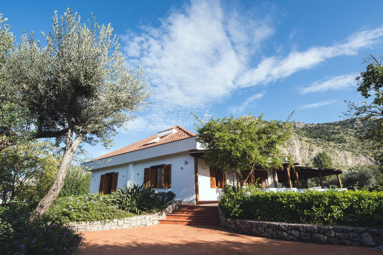 Others 3, Il Giardino di Venere, Palermo