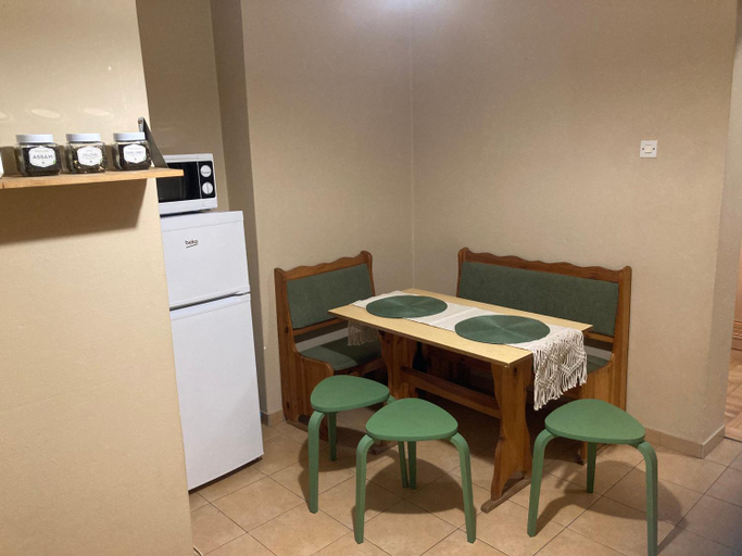 Others 4, Pokoje do wynajecia - Podwislocze 8a, Rzeszów City
