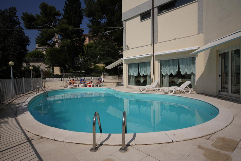 Sport & Beauty 2, Sirolo Hotel, Ancona