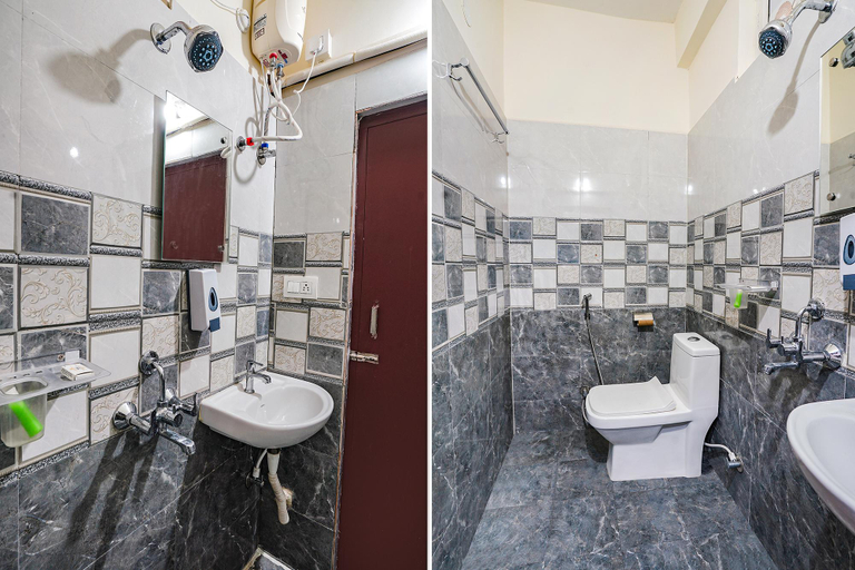 Bathroom, FabHotel Sri Karthikeya Grand - Nr Nexus Mall, Kukatpally, Ranga Reddy