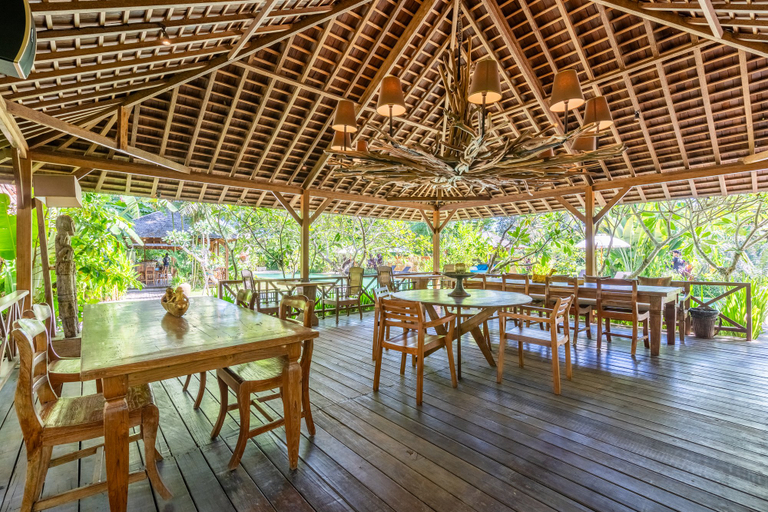 Food & Drinks 4, The New Serenity River, Badung