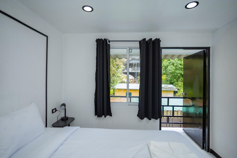 Others 4, The Bright House, Koh Phi Phi, Mueang Krabi