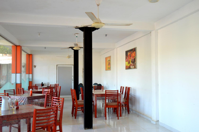 Food & Drinks 4, Cafe Pinnalanda, Rambukkana